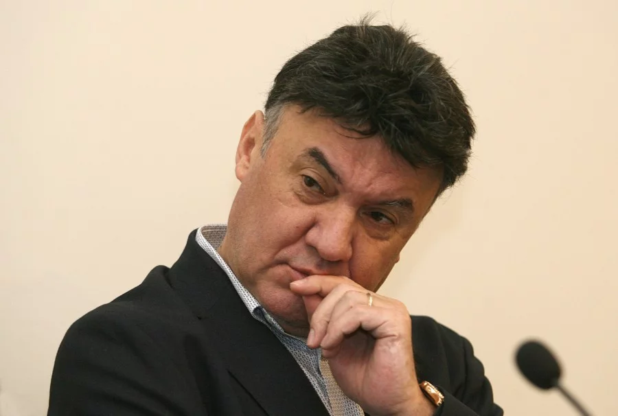 Борислав Михайлов