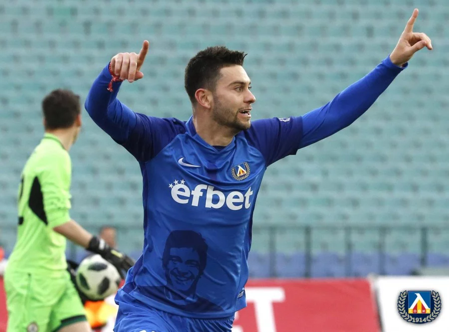 Станислав Костов Левски