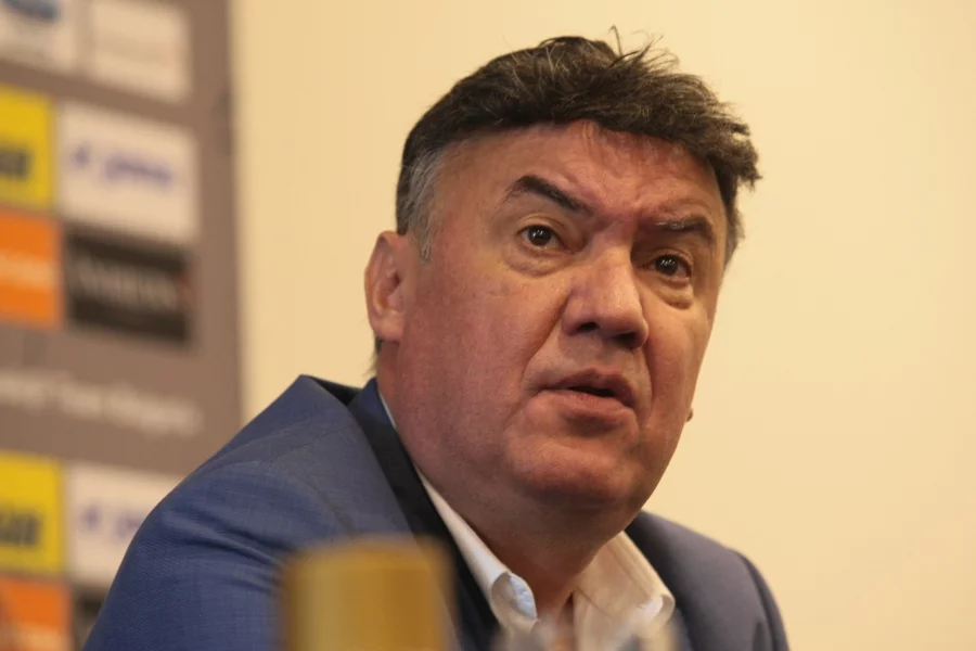 Борислав Михайлов