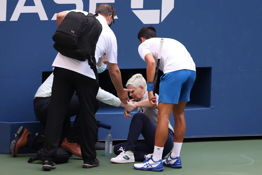 Дисквалифицирането на Новак Джокович от US Open 2020