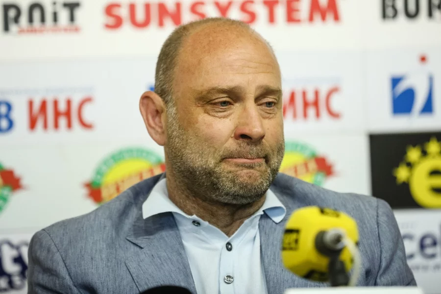 Тити Папазов