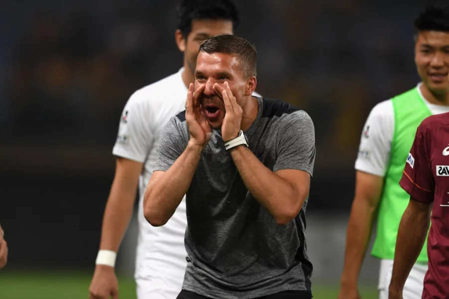 Лукас Подолски