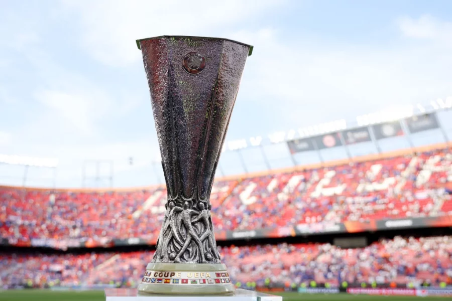 Трофеят в Лига Европа