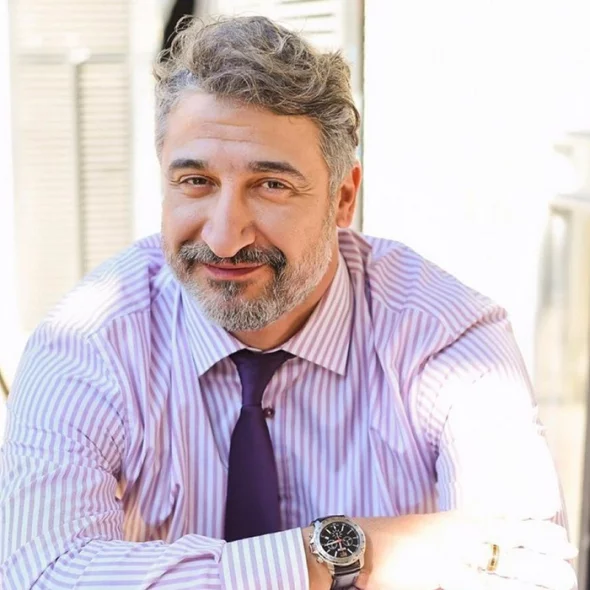 Кирил Ефремов