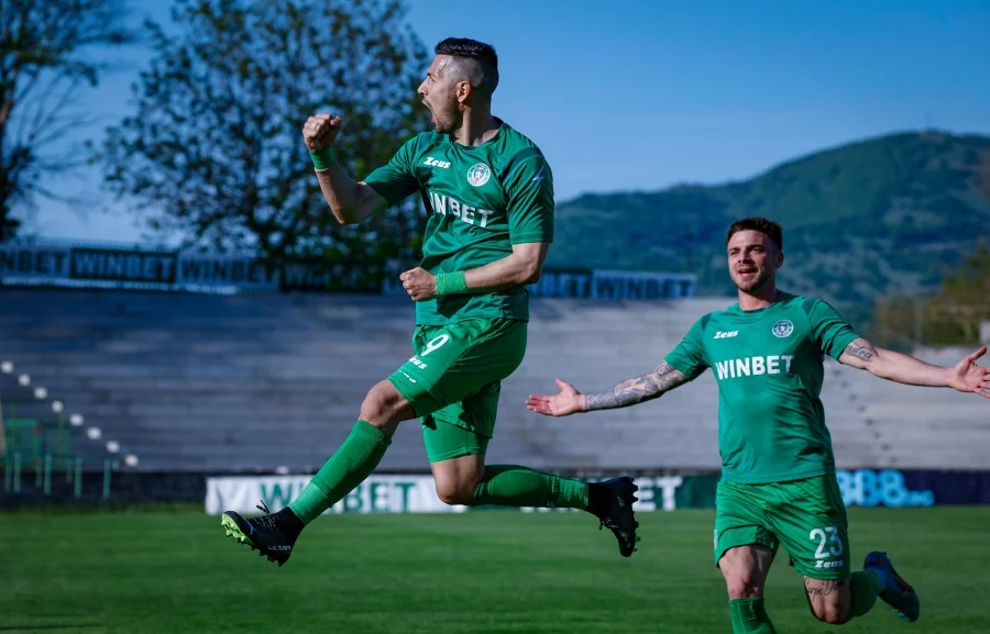 Ботев Враца празнува гол в Първа лига