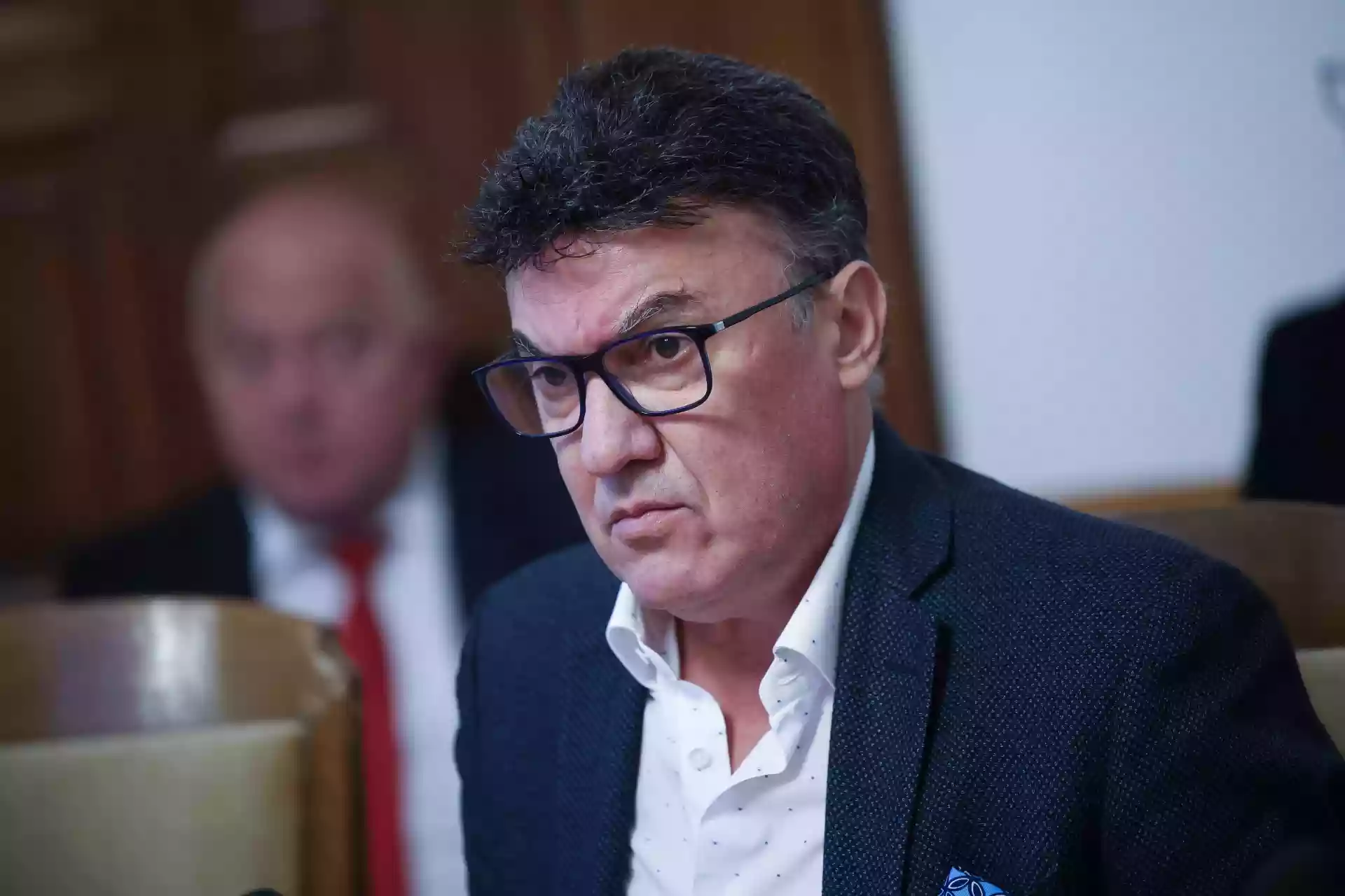 Боби Михайлов побърза да избяга след разпита в парламента