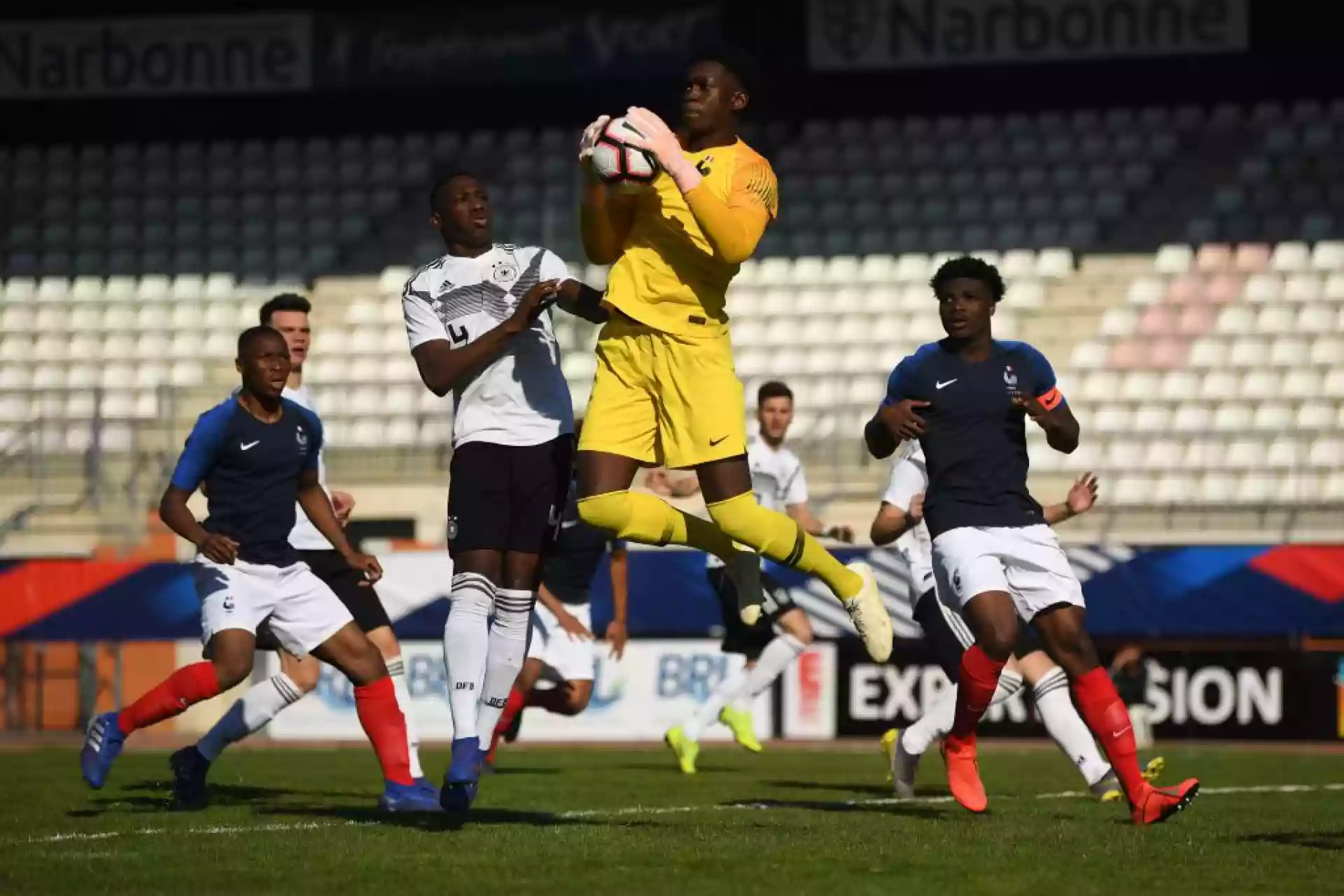 Леви Нтумба