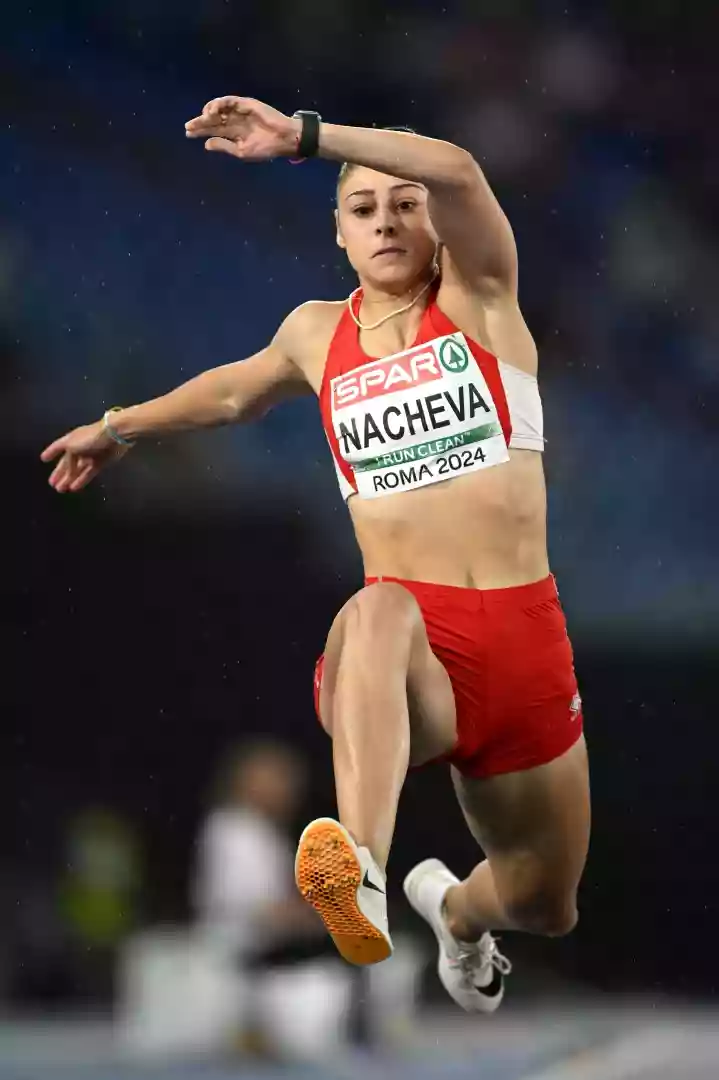 Александра Начева