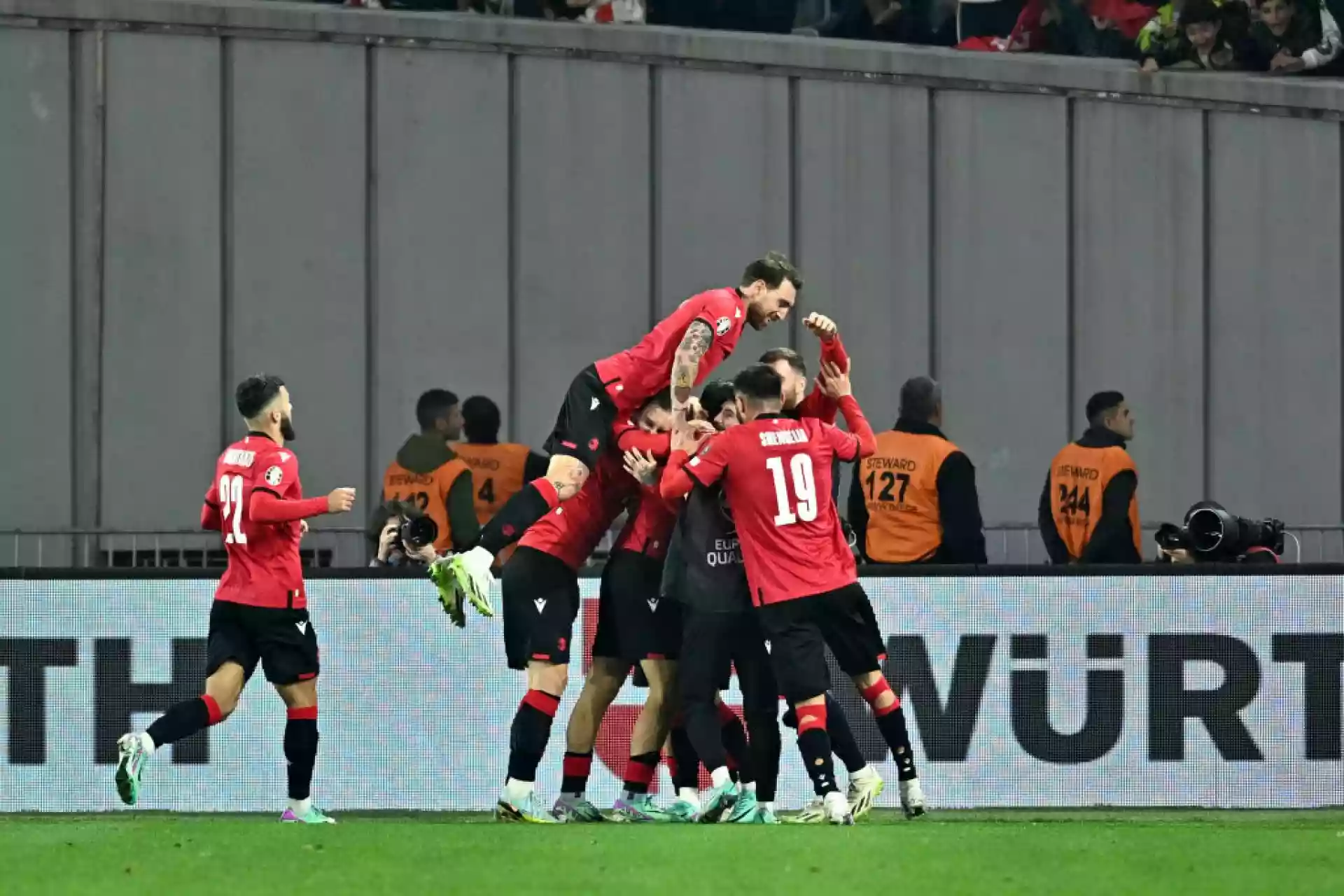 Национален отбор по футбол на Грузия