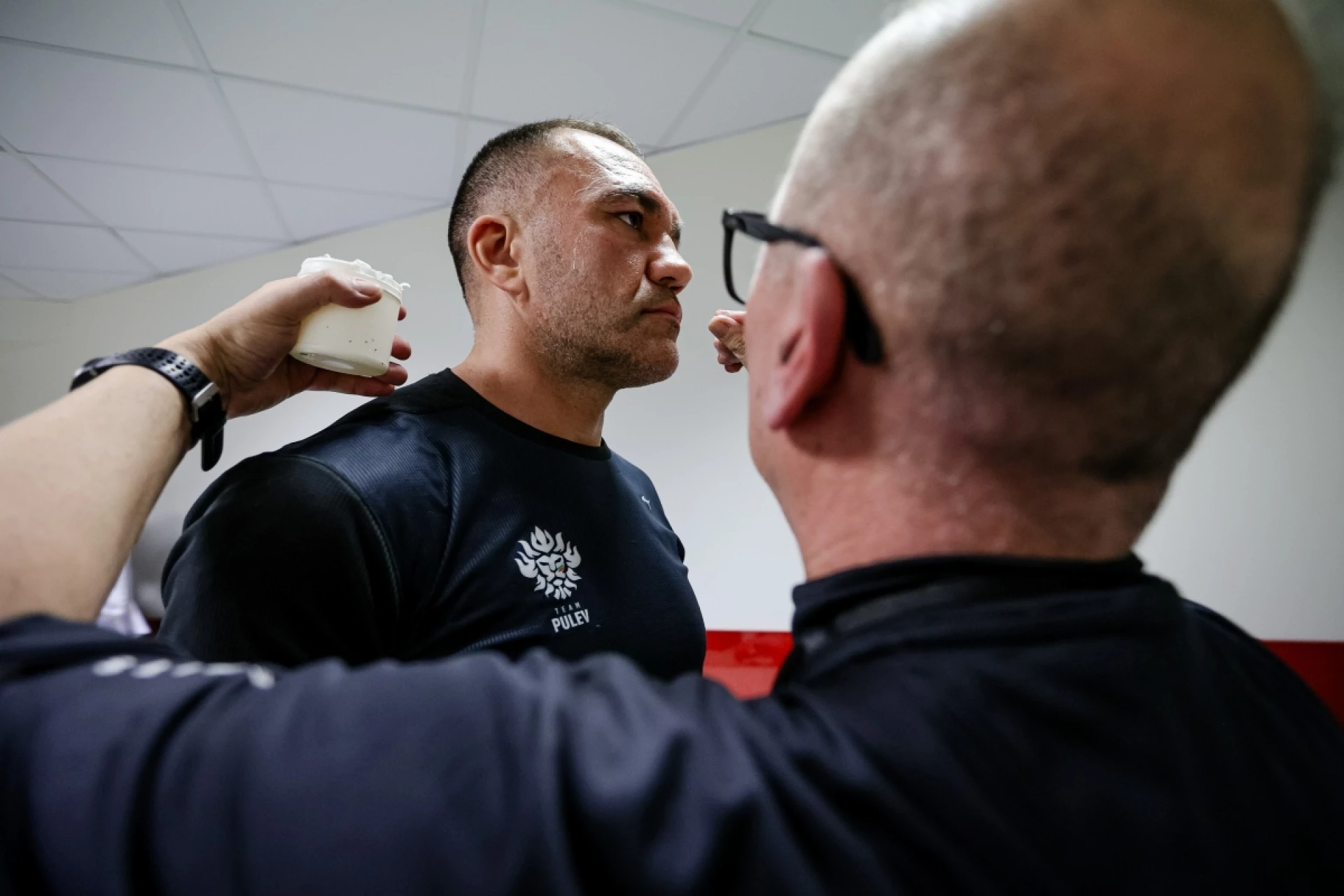 Пулев влиза в ролята на аутсайдер в битката с Гасиев