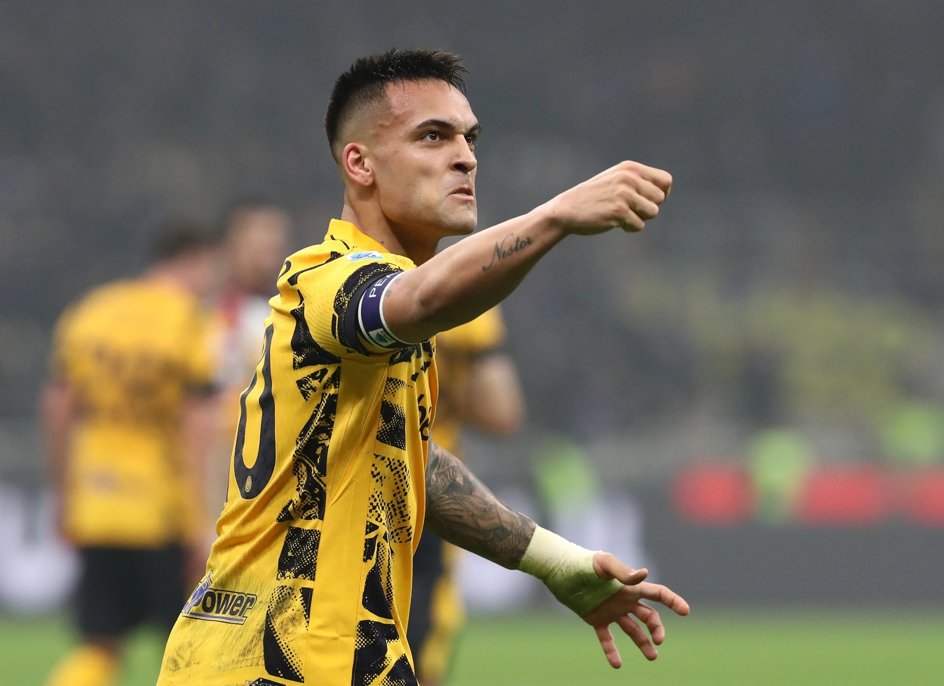 Лаутаро Мартинес