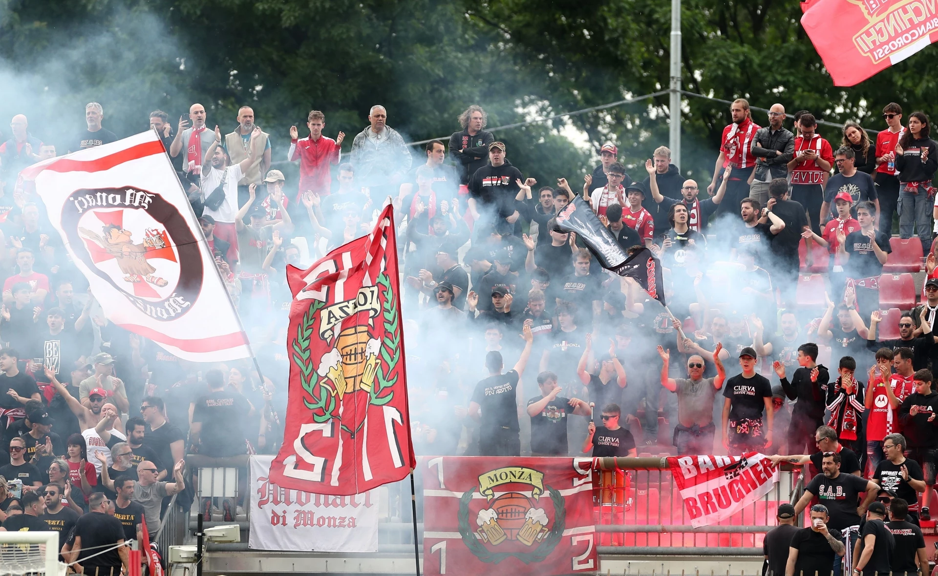 Аталанта фенове