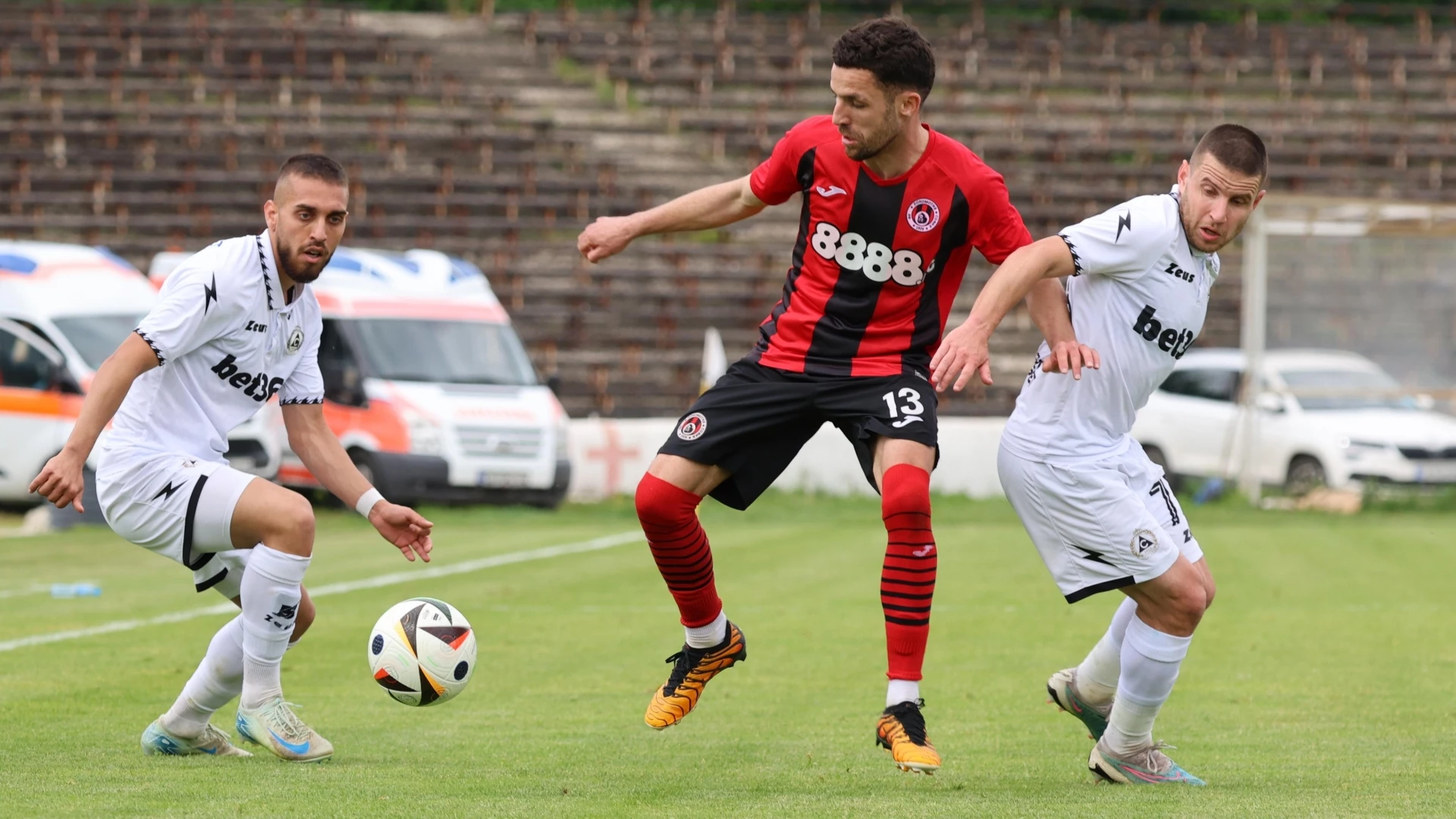 Славия Локомотив София