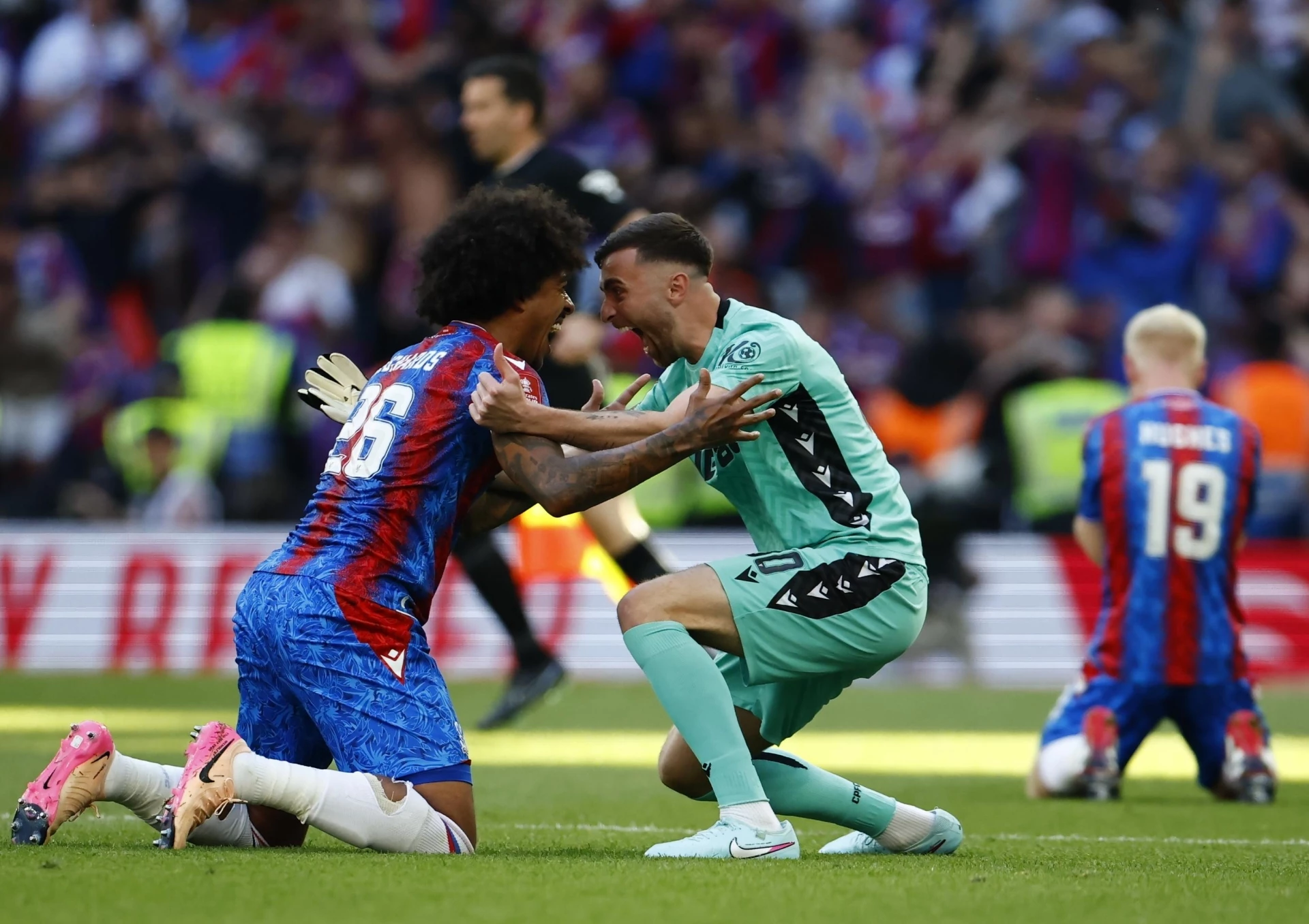 Кристъл Палас