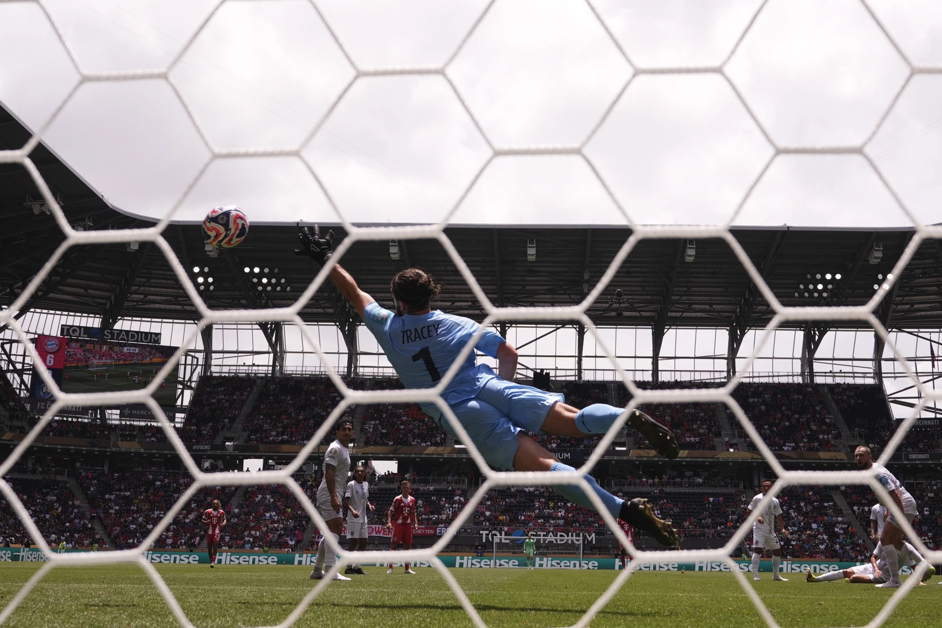 Конър Трейси