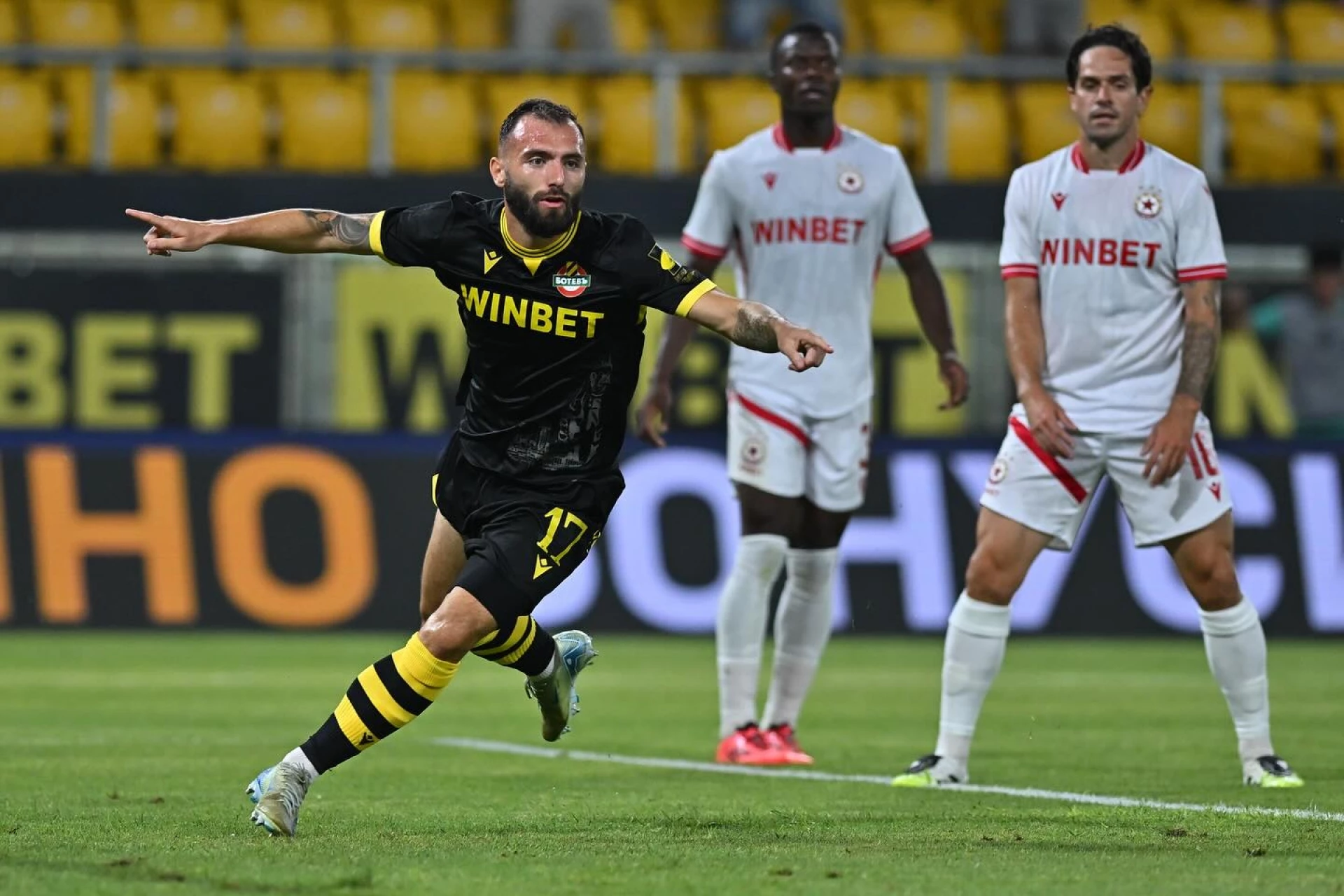 Николай Минков