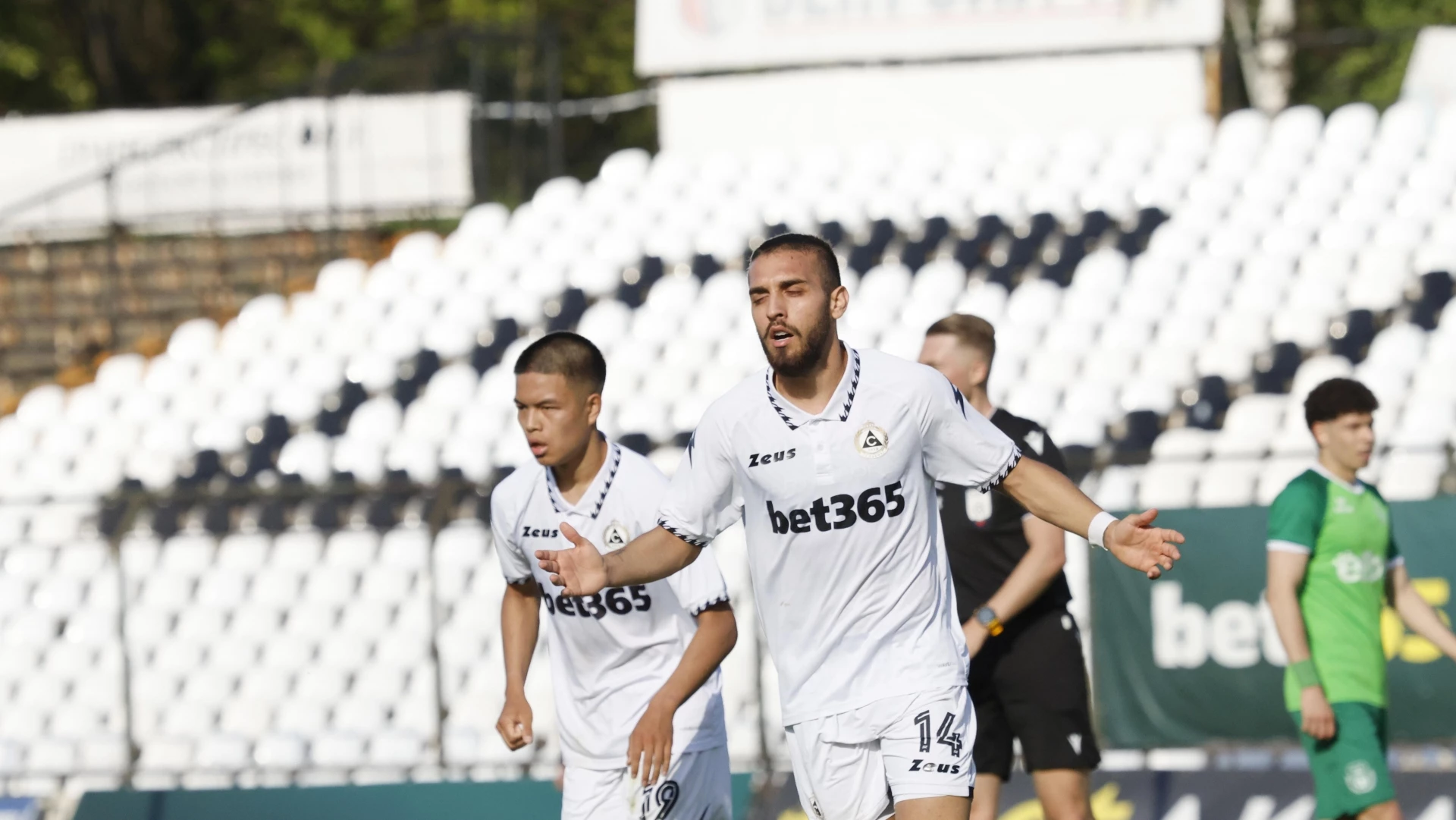 Роберто Райчев