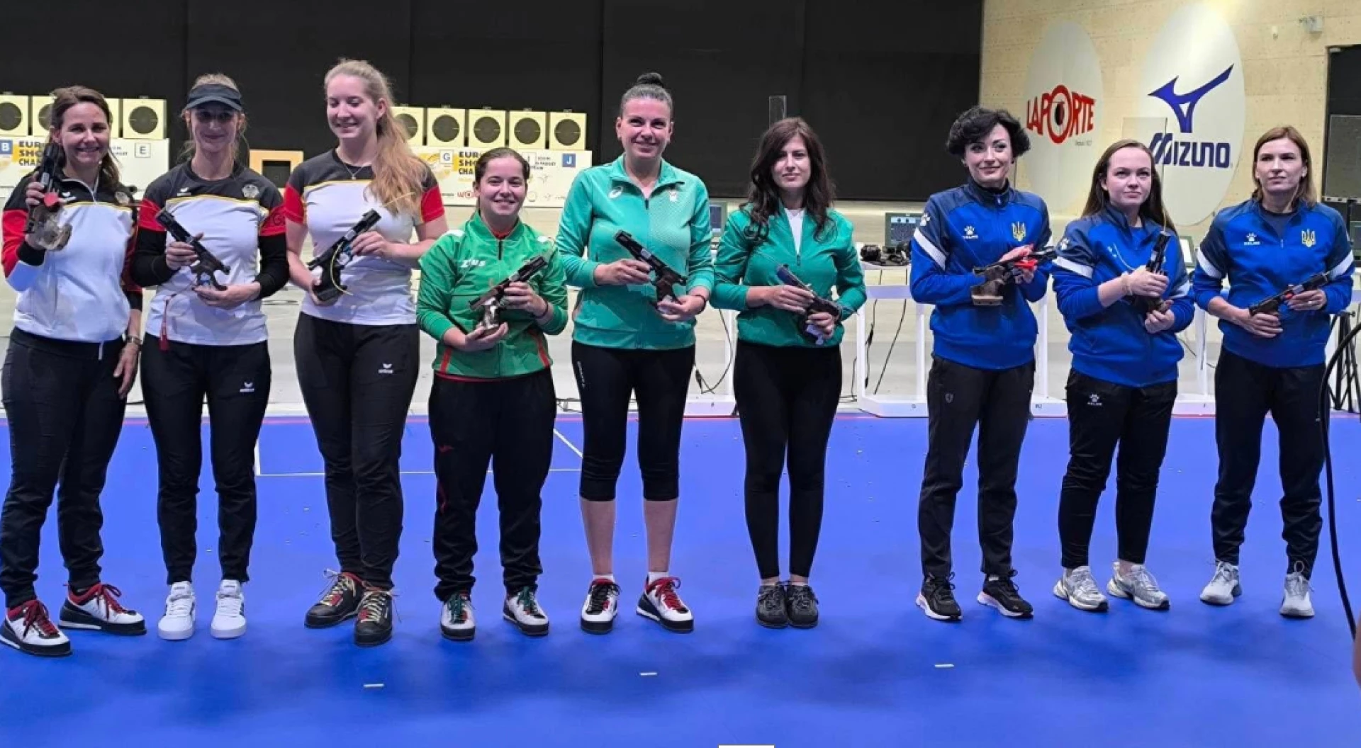 Мирослава Минчева, Антоанета Костадинова