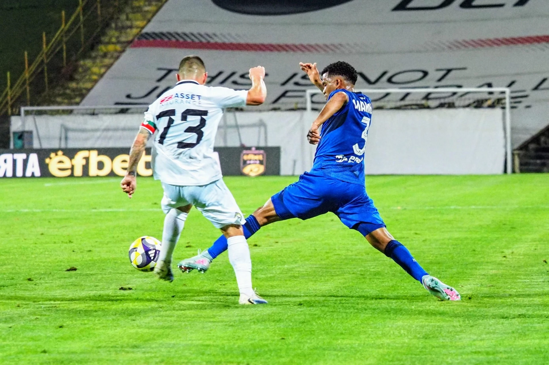 Славия Левски Майкон