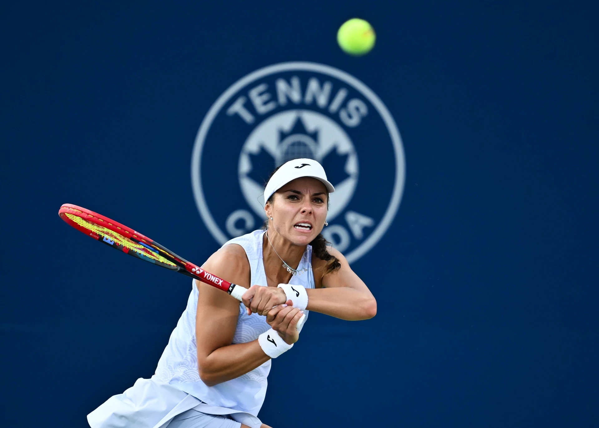 Виктория Томова