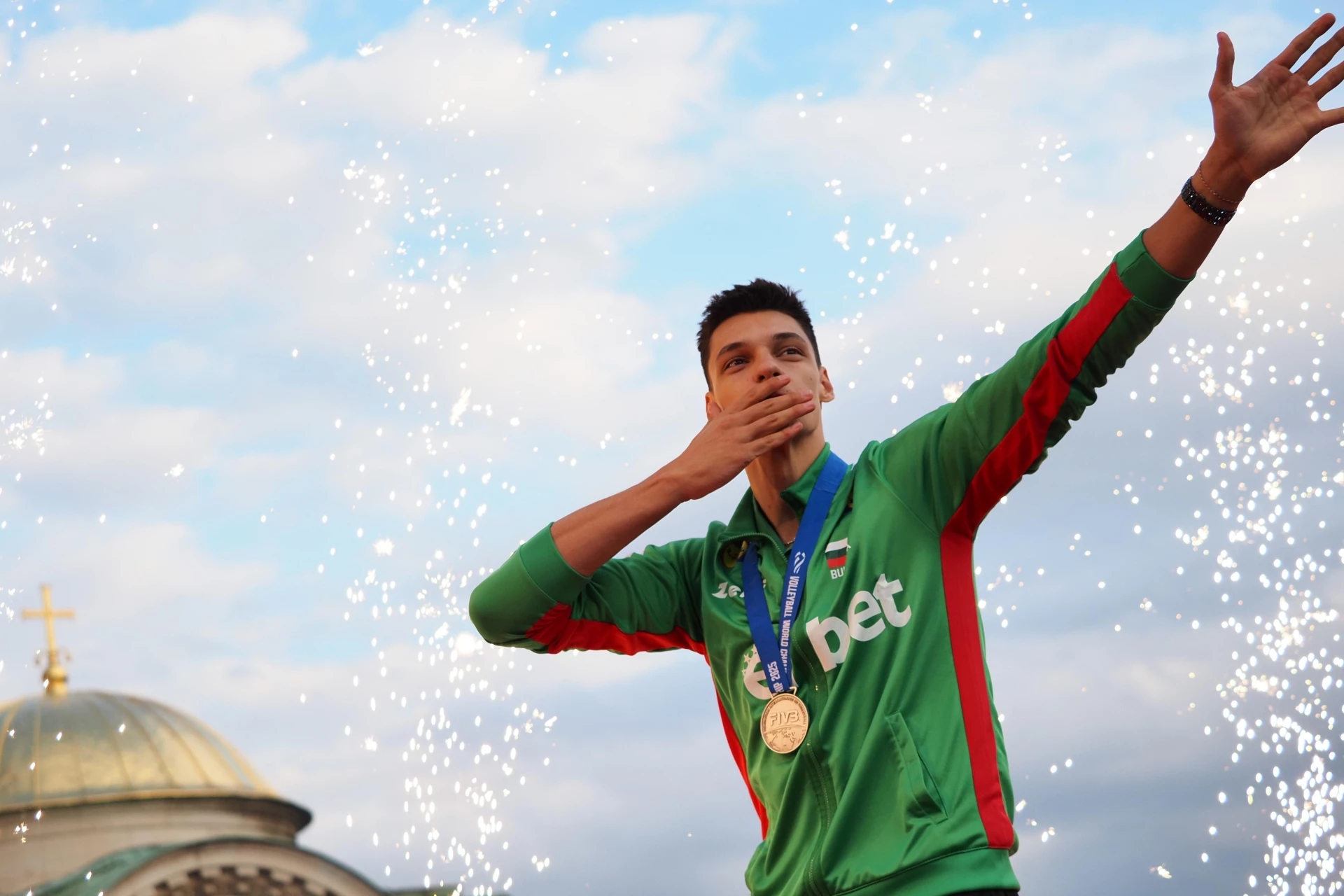 Александър Николов