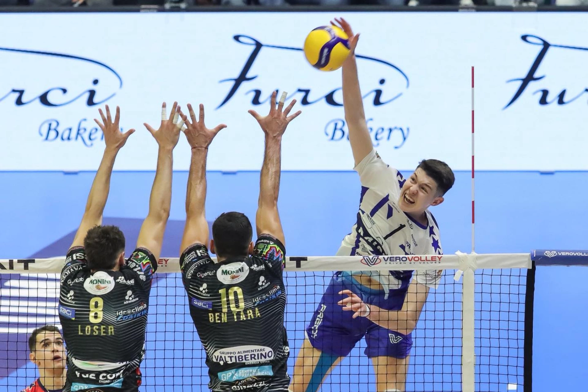 Жасмин Величков