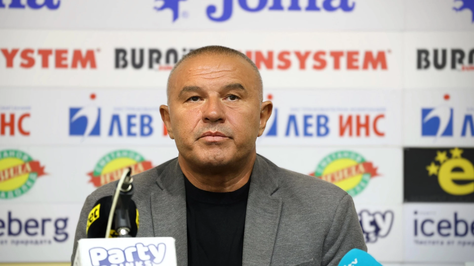 Стефан Ботев