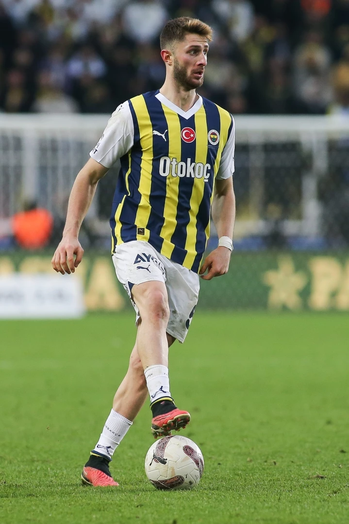 Исмаил Юксек