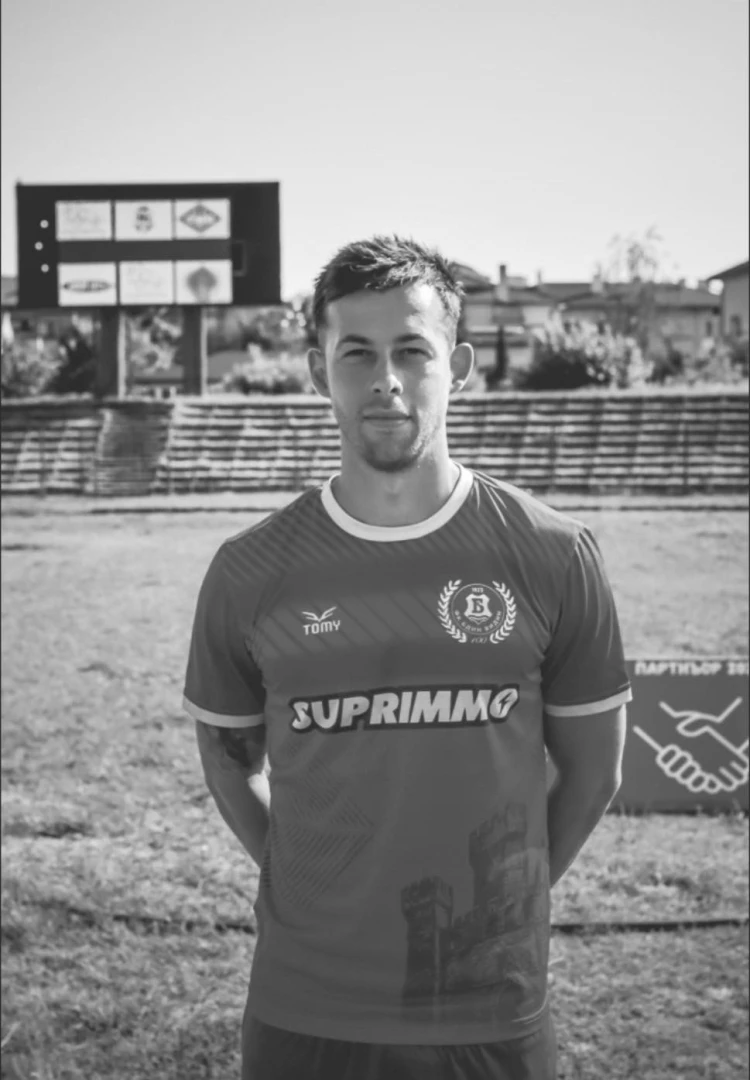 Ангел Петров