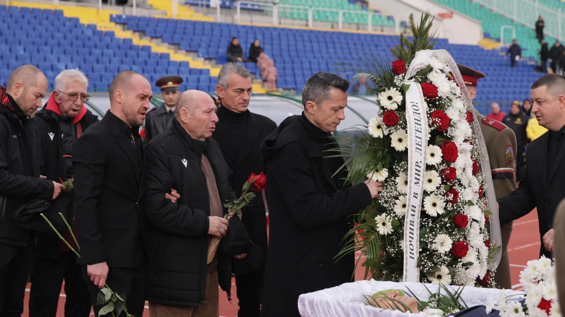 Поклонение пред Димитър Пенев Добри Димов Бай Добри Христо Янев