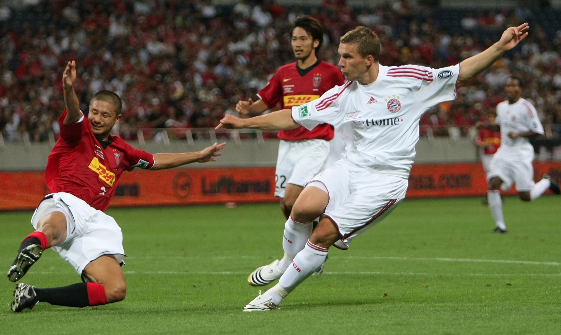 Лукас Подолски Байерн Мюнхен