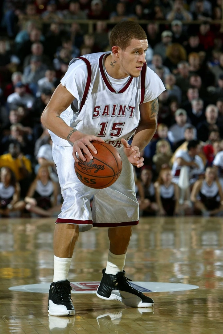 Делонте Уест