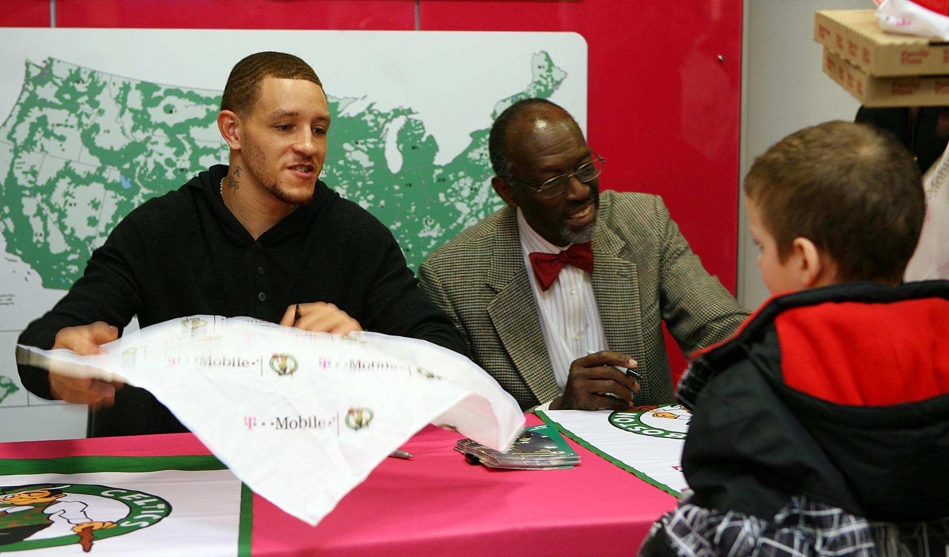 Делонте Уест