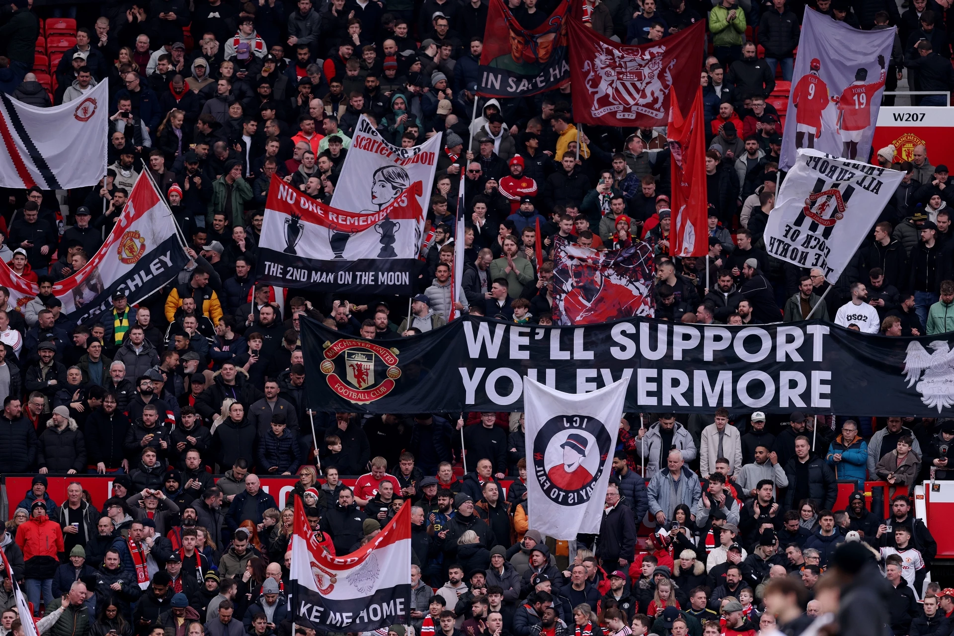 Фенове на Манчестър Юнайтед