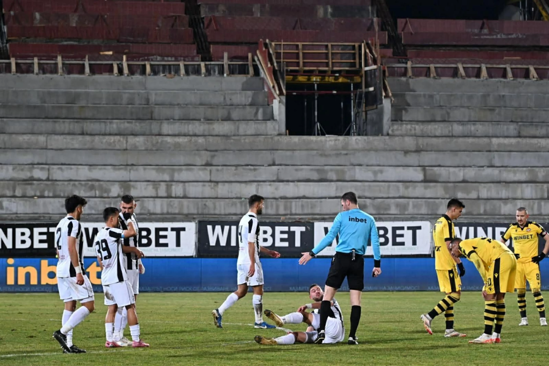 Локомотив Пловдив - Ботев Пловдив