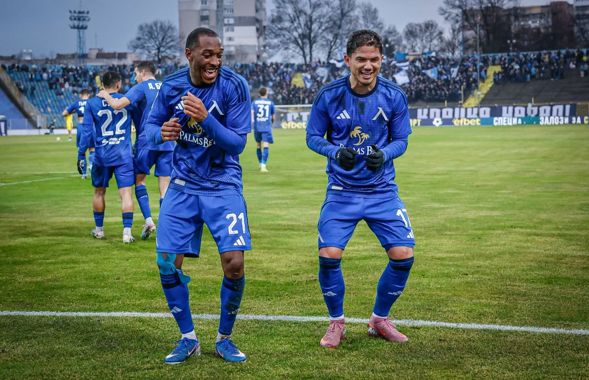 Левски Алдаир Невеш Евертон Бала