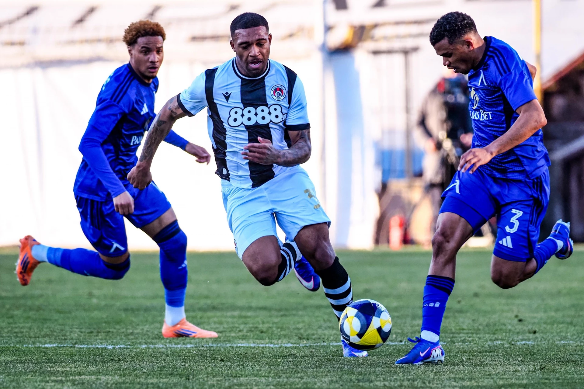 Левски Локо София