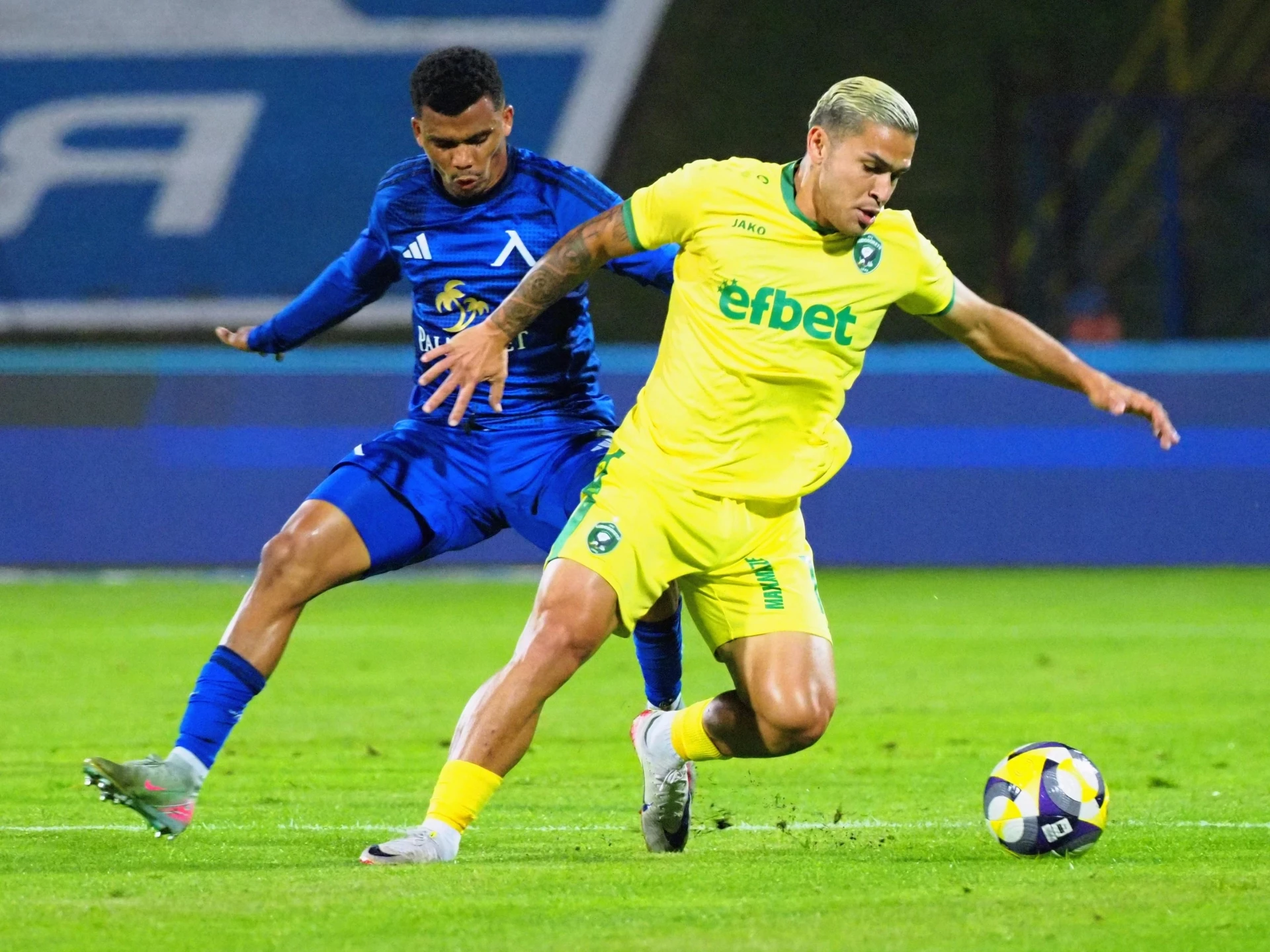 Левски Лудогорец Майкон