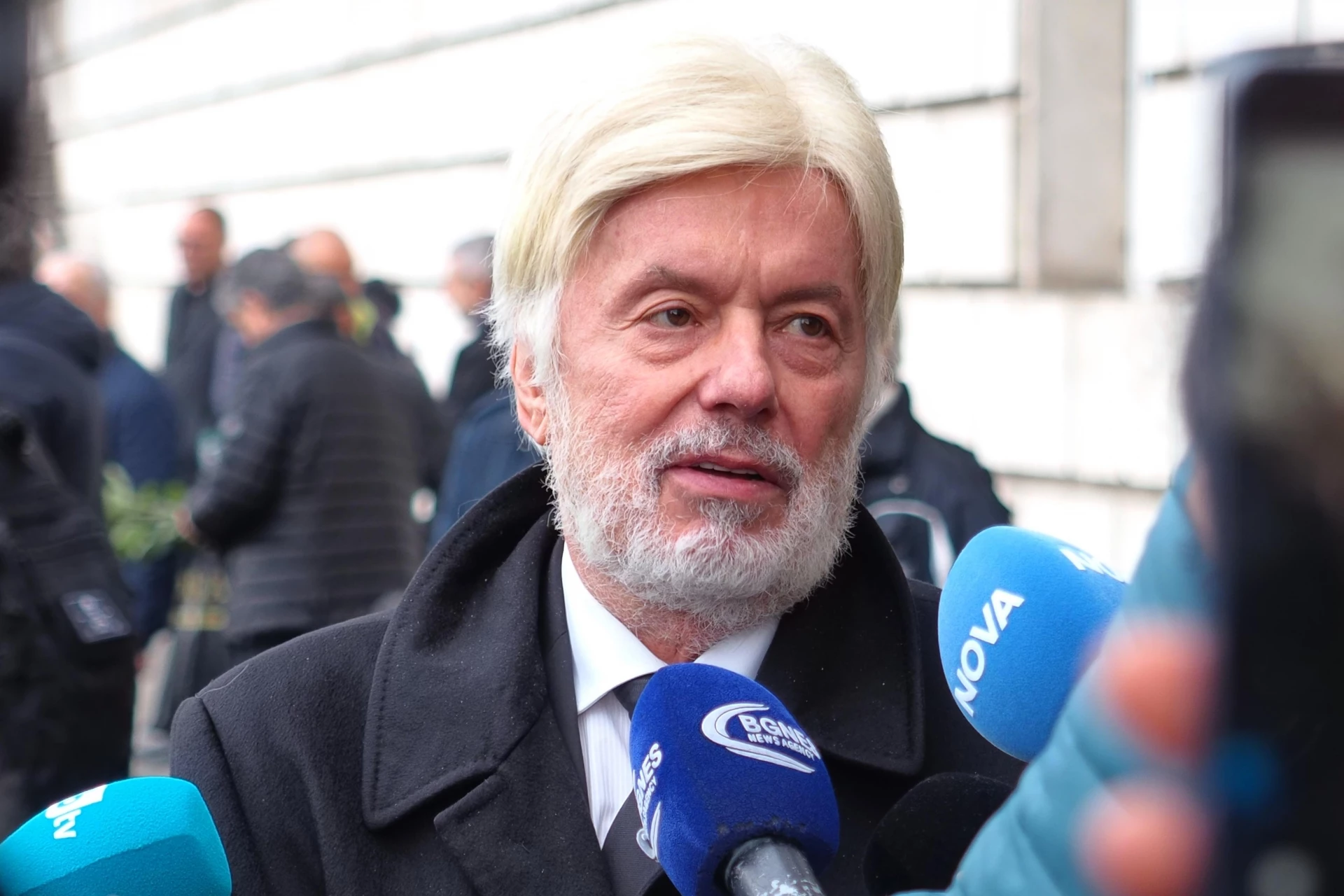 Валентин Михов