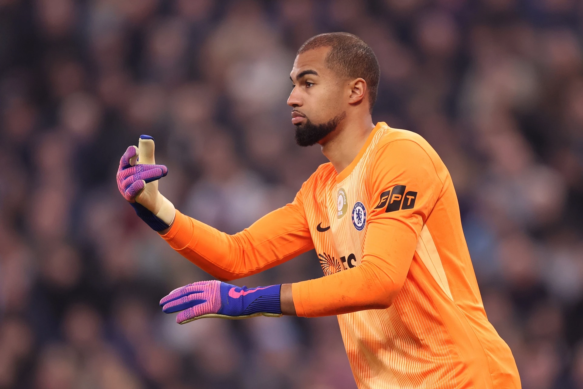 Роберт Санчес