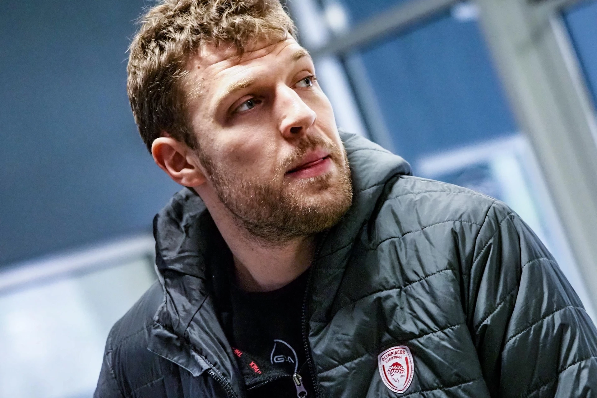 Александър Везенков