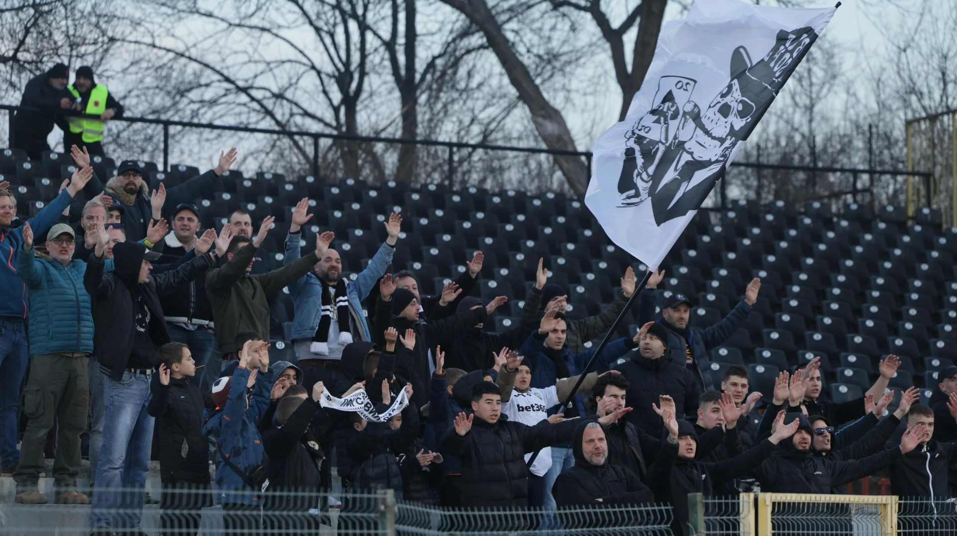 Фенове на Славия
