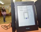 Търсят IT специалисти за удостоверяването на машините за гласуване
