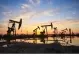 Цените на петрола значително повлияни от силния долар и слабото търсене