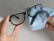 Как да използвате вазелин за премахване на драскотини от очила